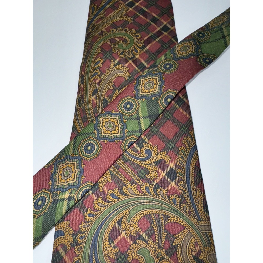 Tommy Hilfiger NECK TIE, 100% Italian Silk, Dark Red/Green/Paisley, Made in USA - Picture 2 of 6